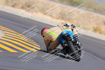 media/Oct-09-2022-SoCal Trackdays (Sun) [[95640aeeb6]]/Turn 14 Backside (1125am)/